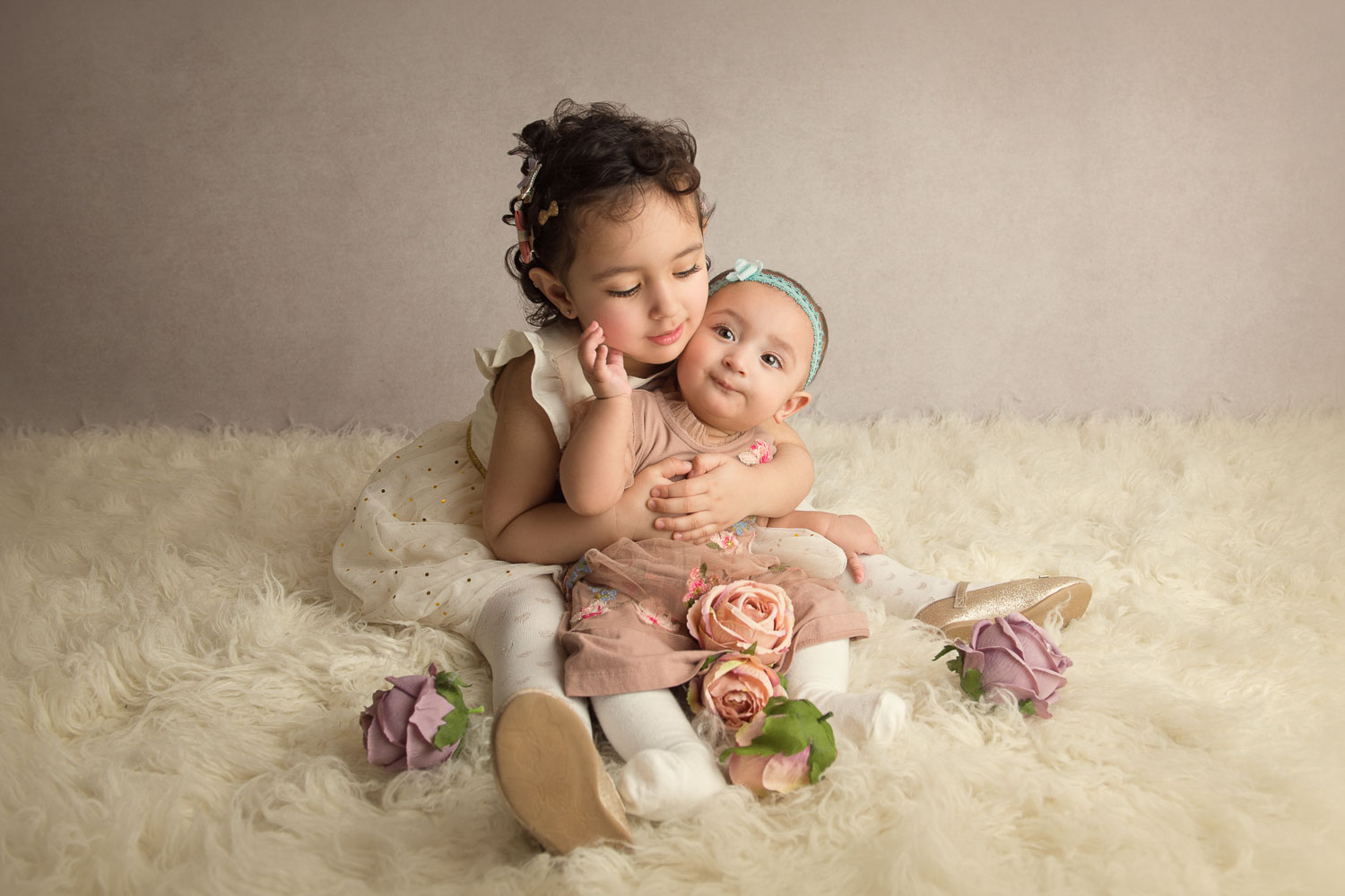 child and baby photo by siobhan kelly photography