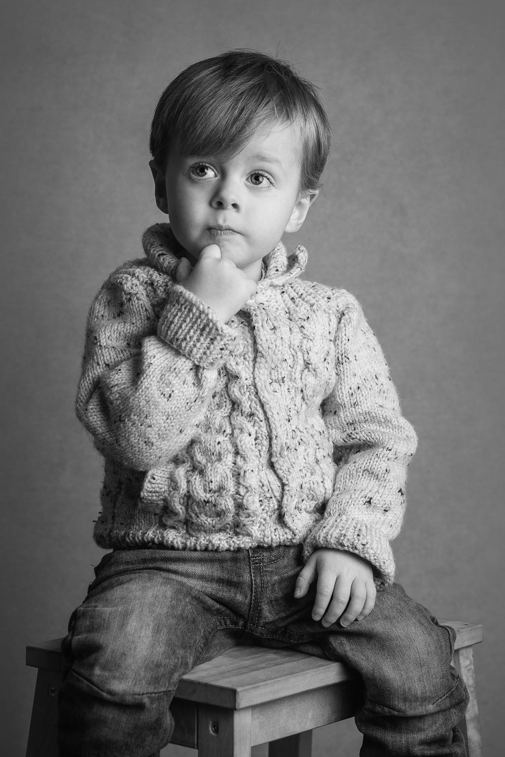 child portrait  by auckland photographer siobhan kelly photography