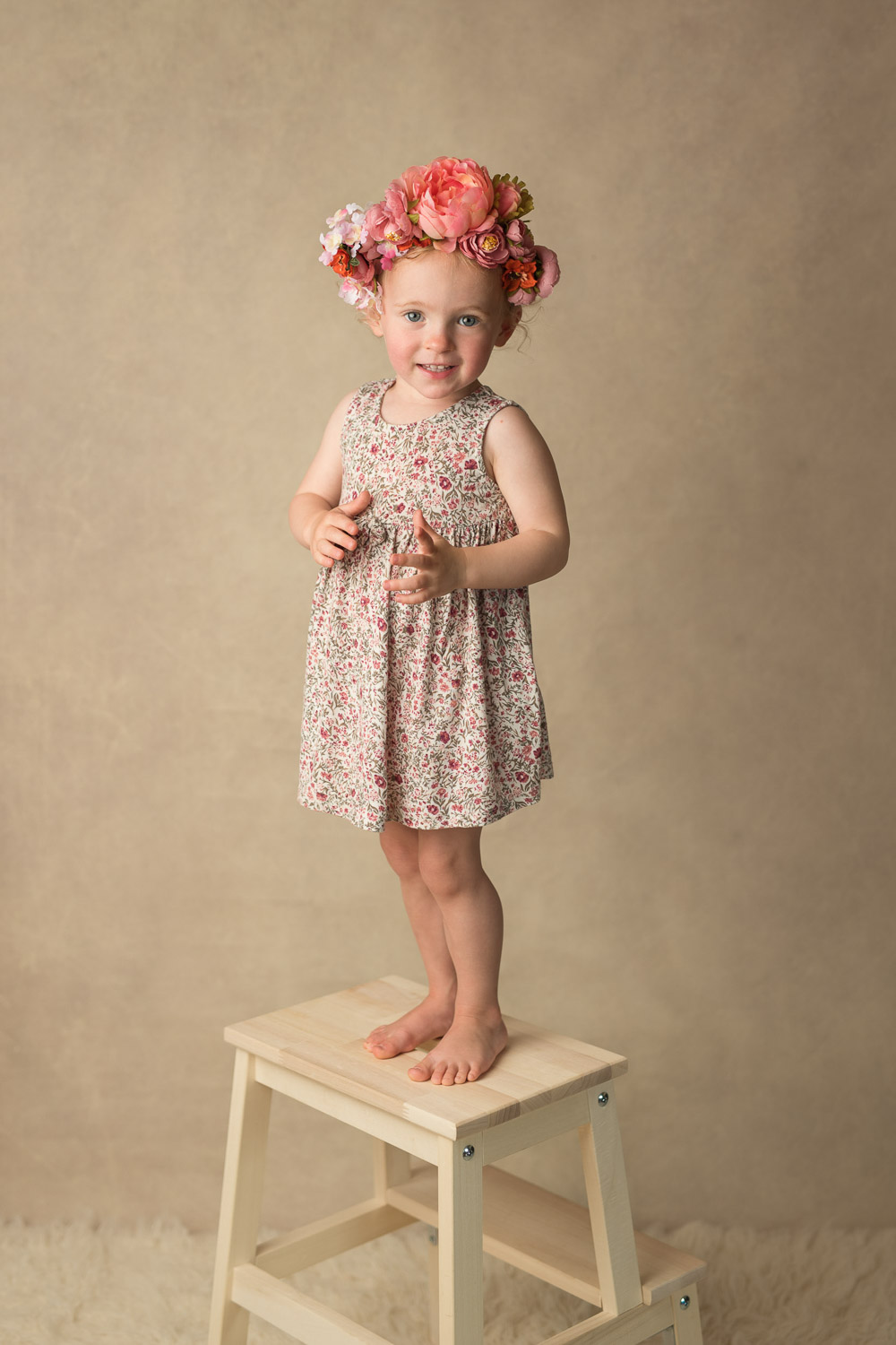 child portrait by auckland photographer siobhan kelly photography