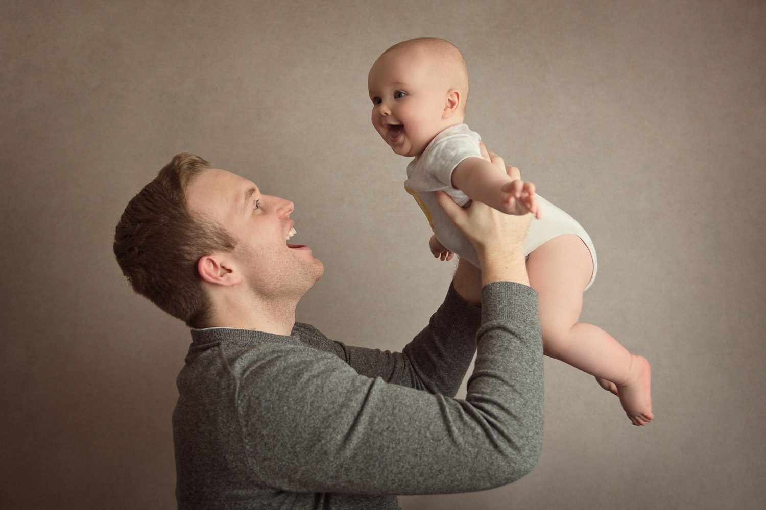 flying baby by auckland baby photographer siobhan kelly photography