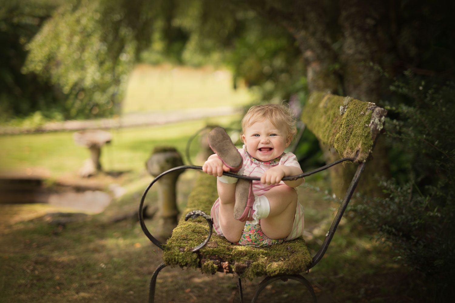 Auckland Family Photography 22 pregnant mum and toddler photograph by siobhan kelly photography