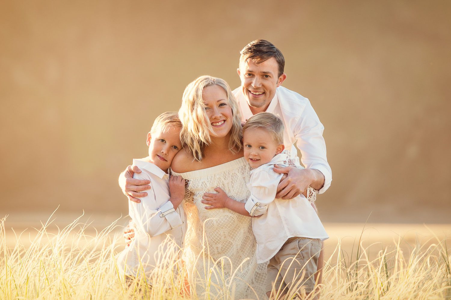 Auckland Family Photography 34 family photography at beach by siobhan kelly photography
