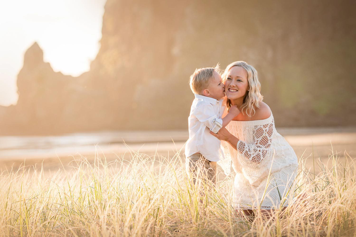 Auckland Family Photography 45 family photography at beach by siobhan kelly photography