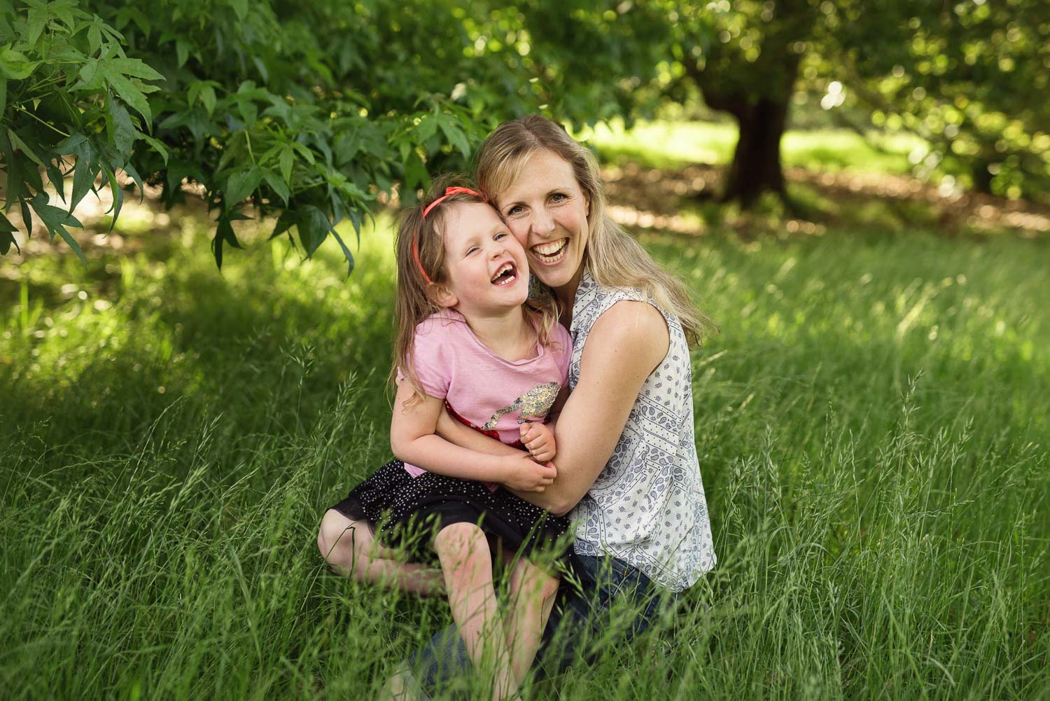 family photography in park by siobhan kelly photography