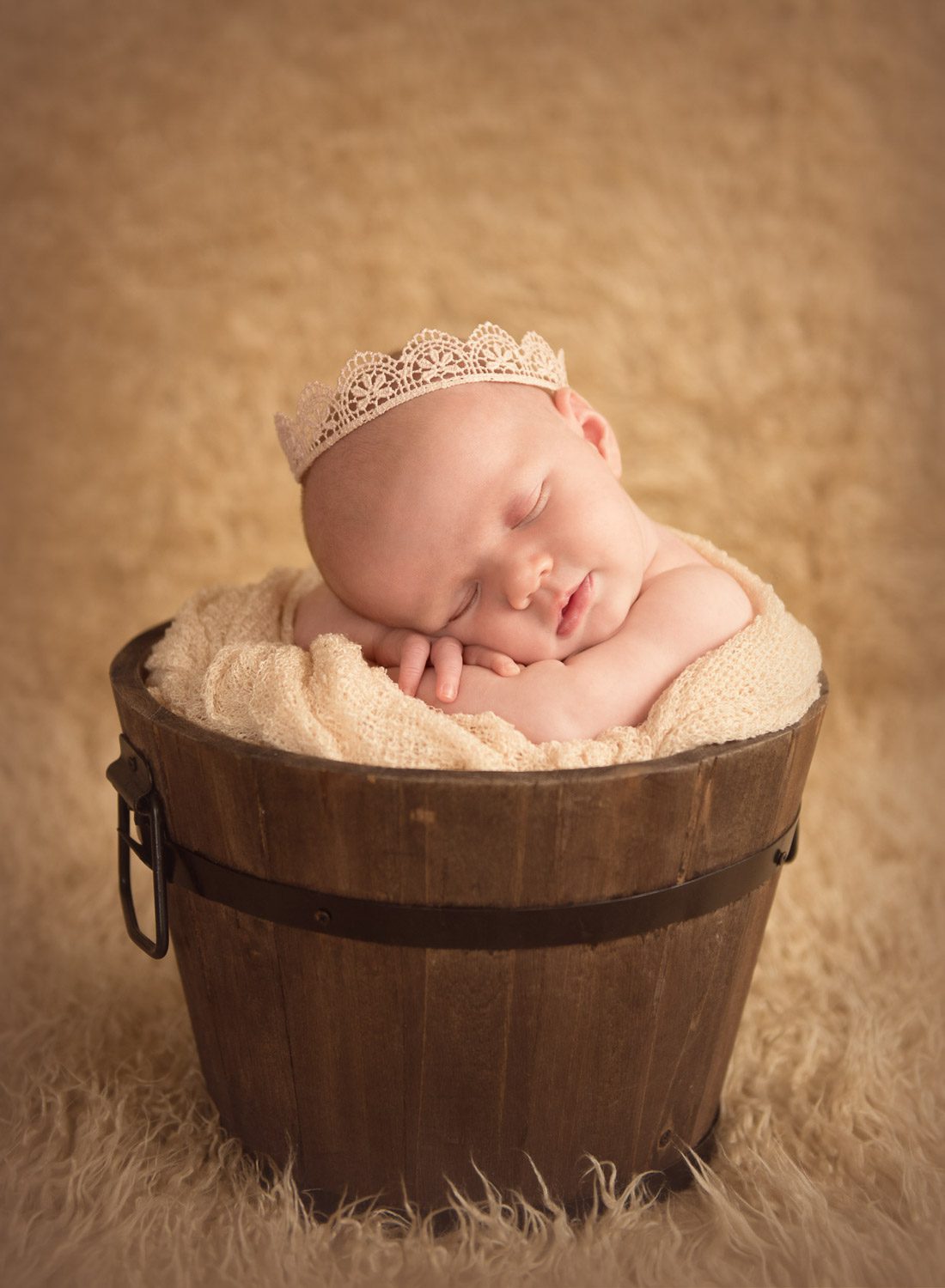 Auckland Newborn Photography 33 baby in bucket photo by siobhan kelly photography