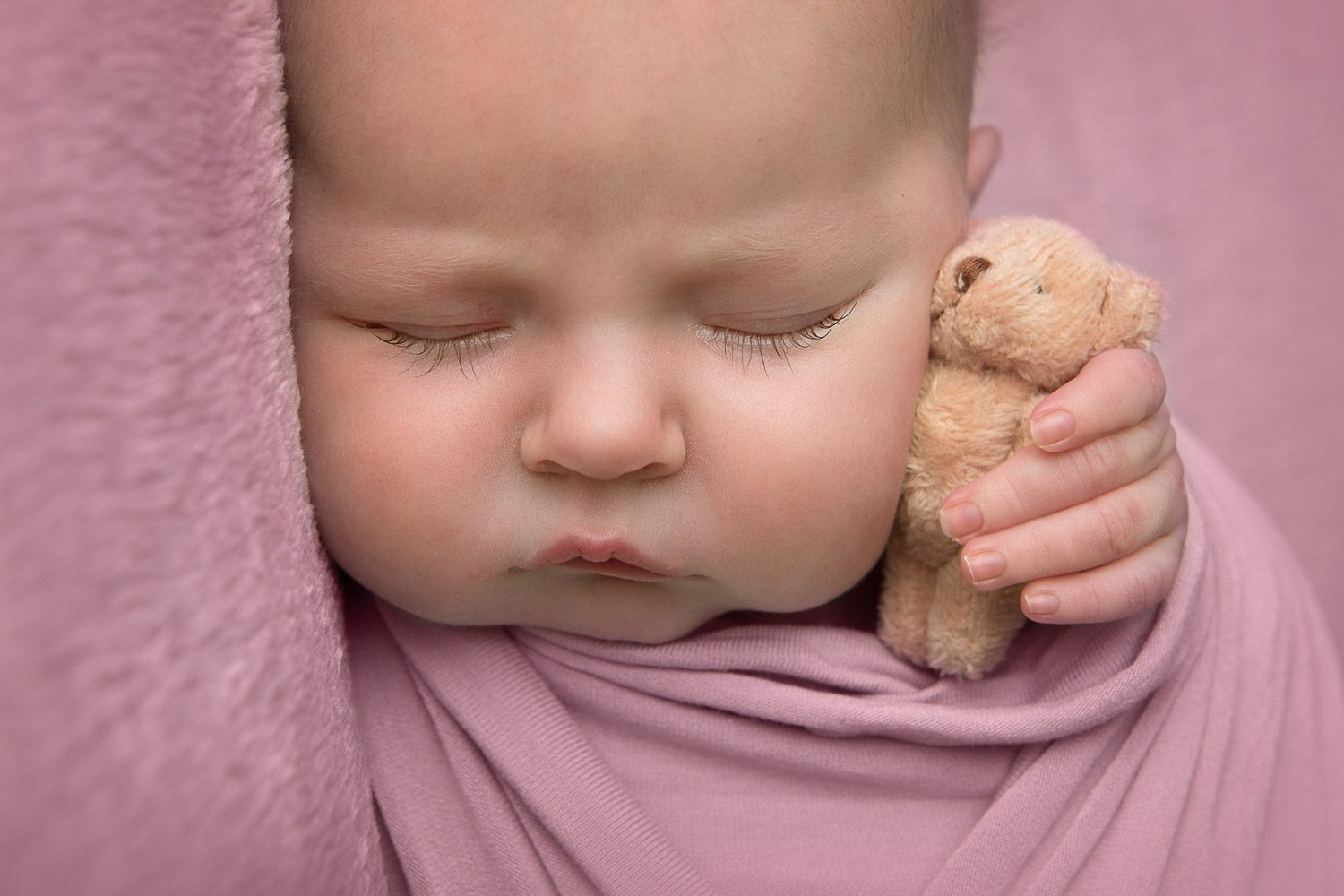 Auckland Newborn Photography 38 baby photo with older brother by siobhan kelly photography