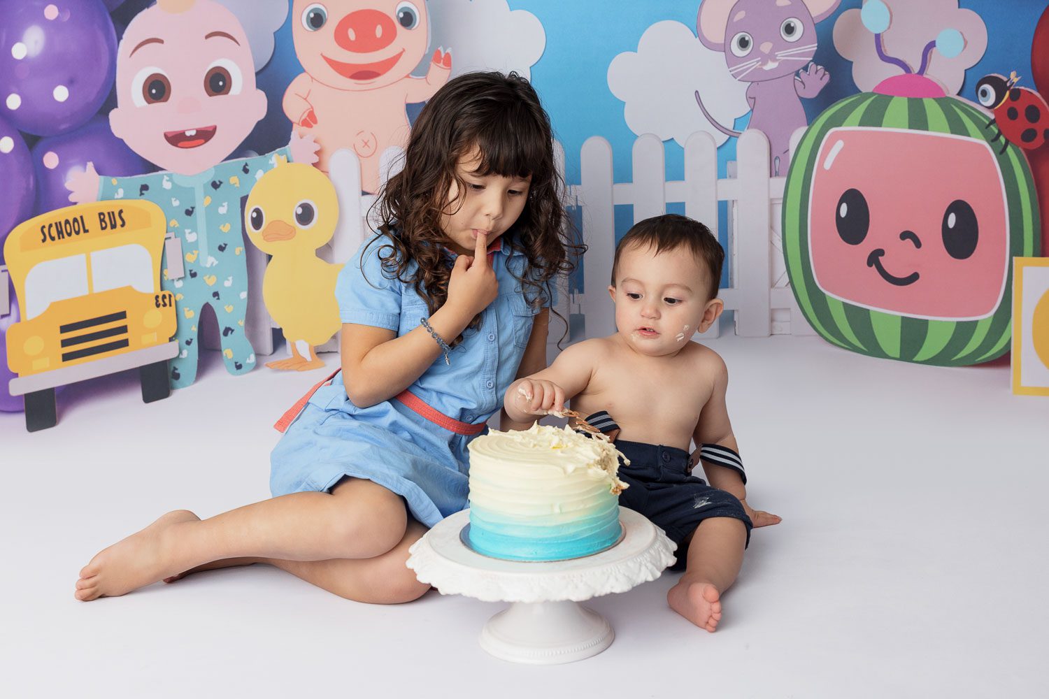 Auckland Cake Smash Photography 22 siblings cake smash session Auckland