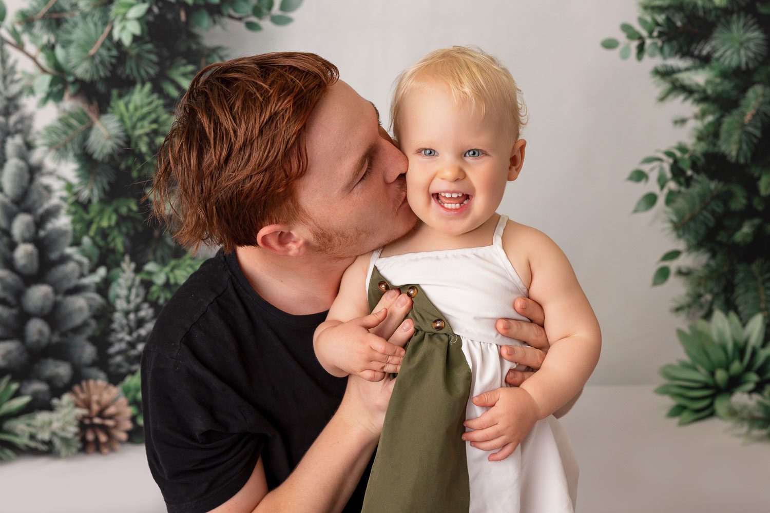 Christmas Mini Sessions 7 Christmas photography session photo by siobhan kelly photography