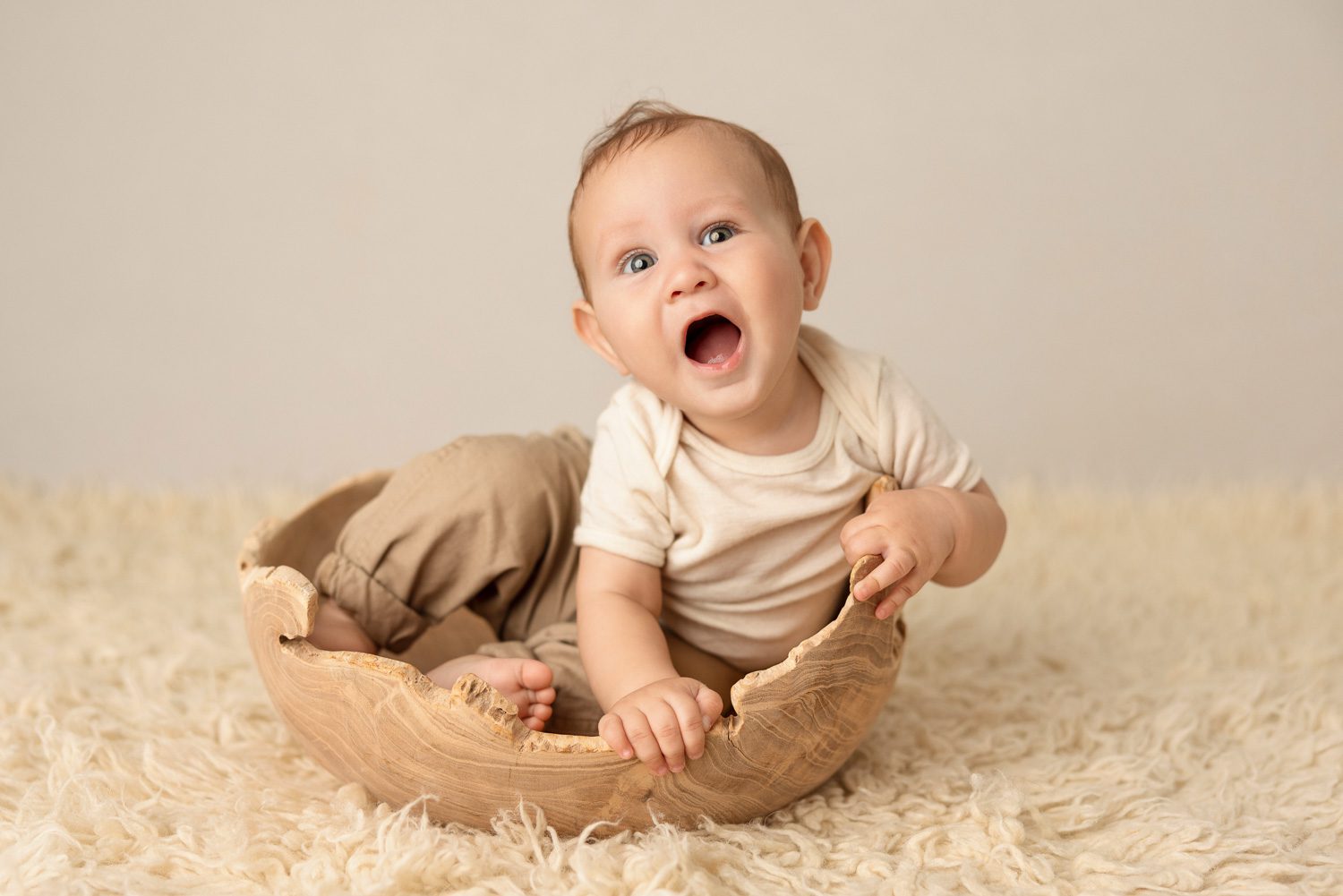baby in bowl by baby photographer siobhan kelly